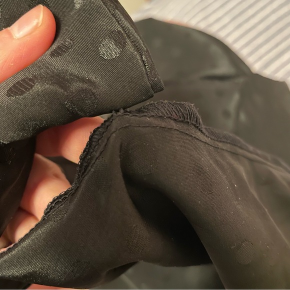 Cassino Black Polka Dot Cap Sleeve Blouse with shoulder pads - Picture 7 of 7